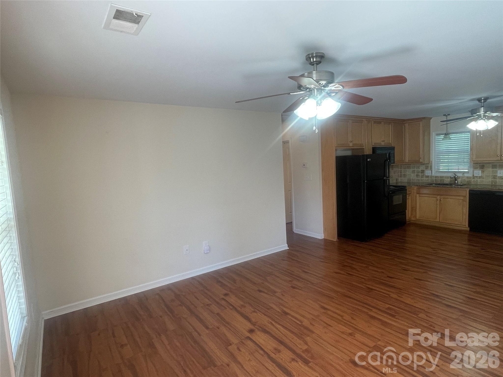 3791 Lee Moore Road - Photo 2