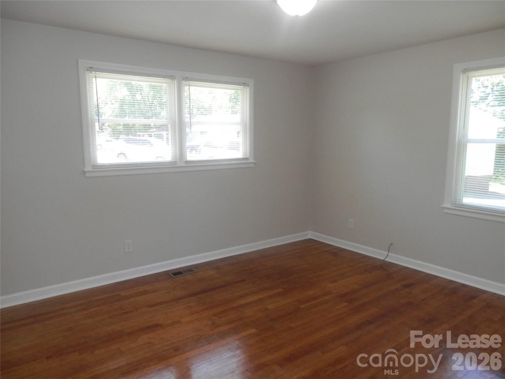 3016 Colfax Street - Photo 16