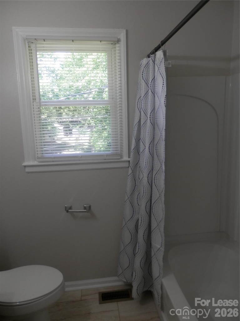 3016 Colfax Street - Photo 13