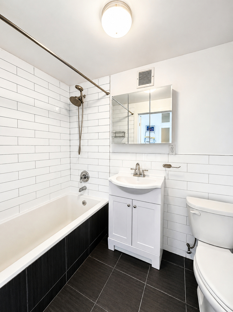 248 Mckibbin Street - Photo 16