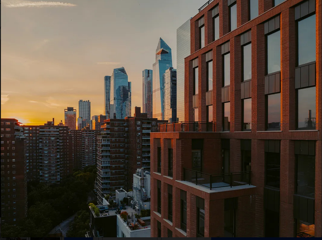 West 28th street  - Photo 14