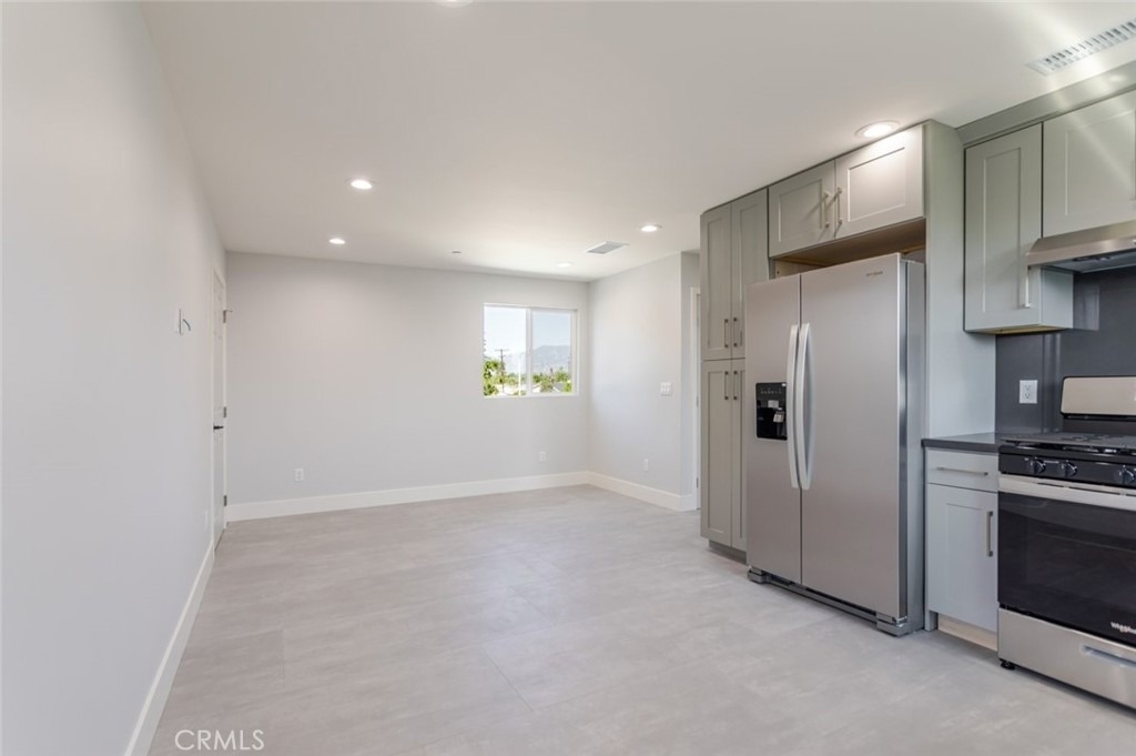 13768 1/2 Judd Street - Photo 7