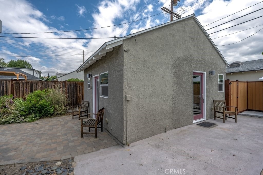 5940 Simpson Ave - Photo 6