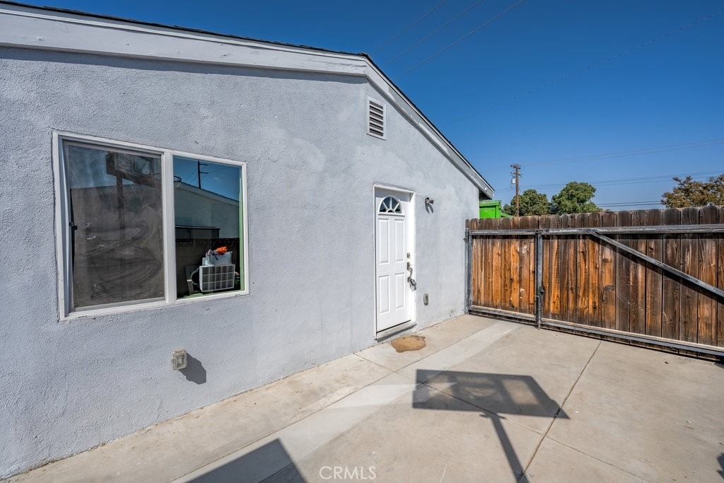 1069 Erringer Road - Photo 7