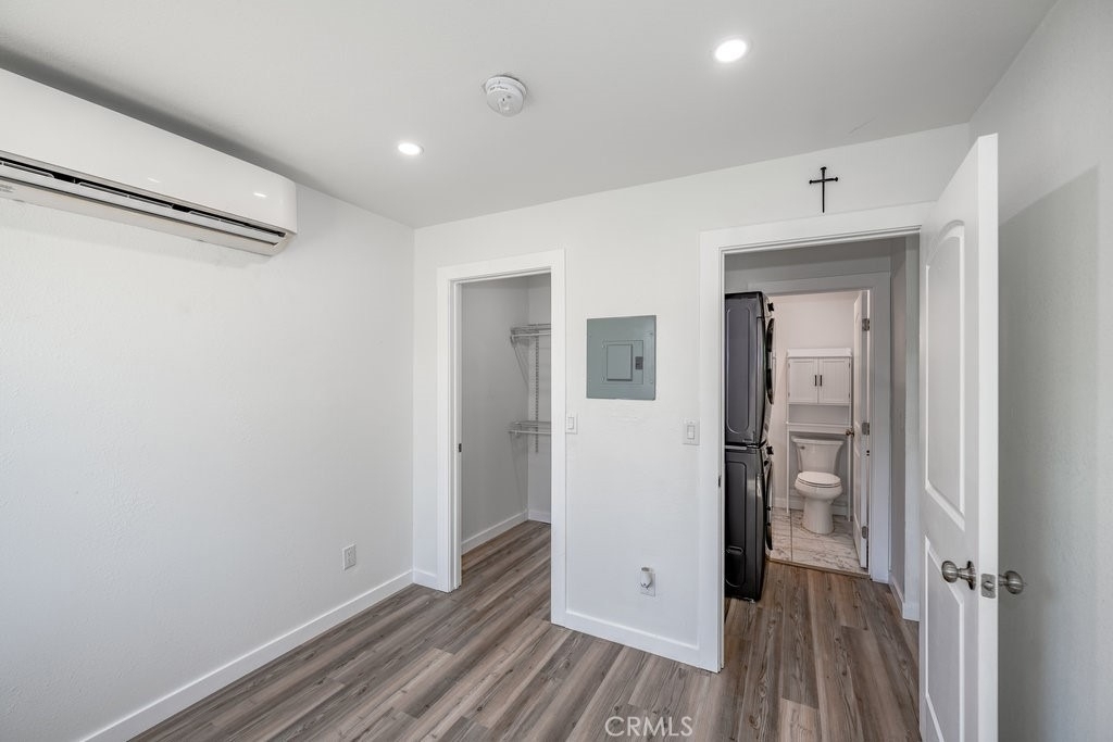 1069 Erringer Road - Photo 4