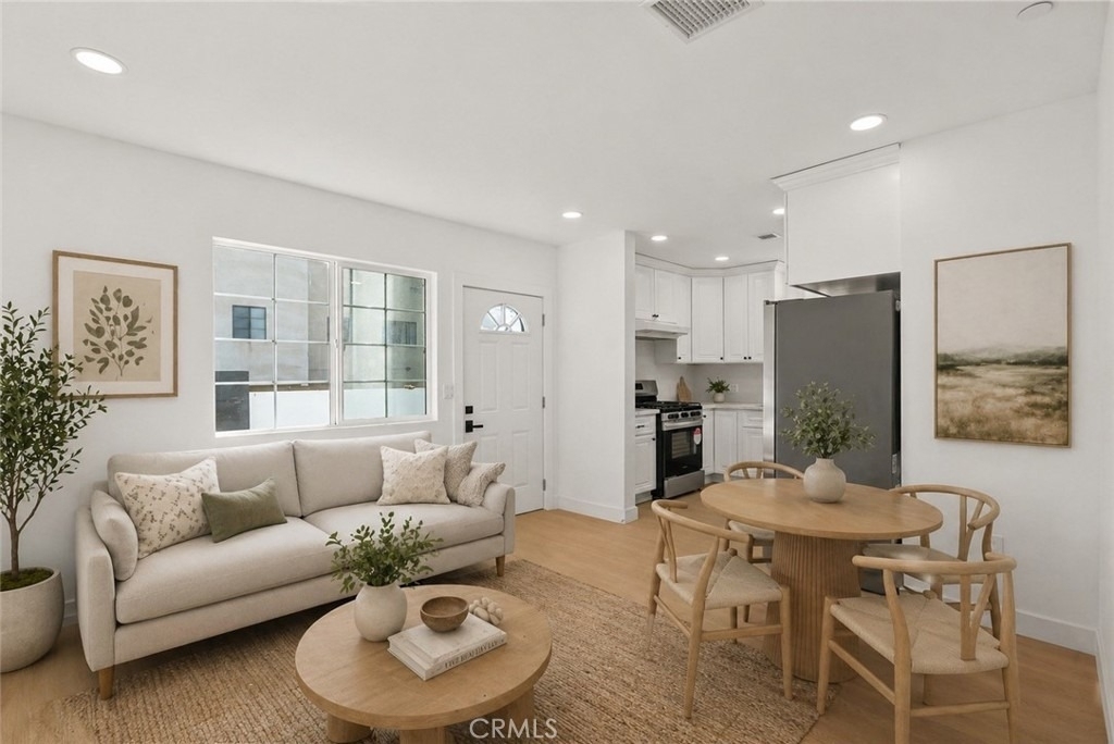 5732 Stansbury Avenue - Photo 1
