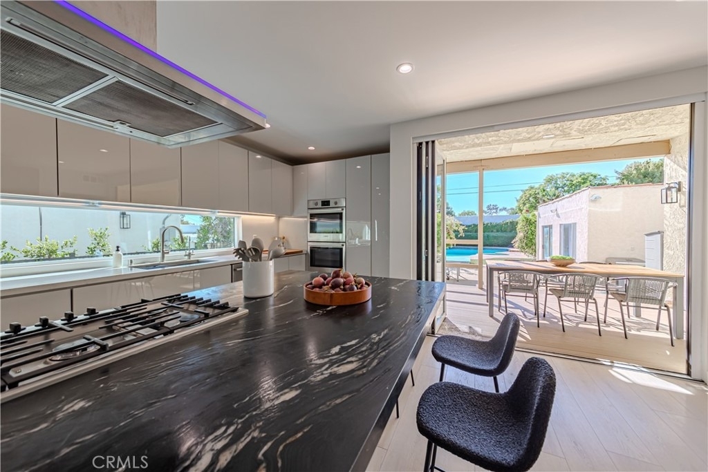507 N Formosa - Photo 25