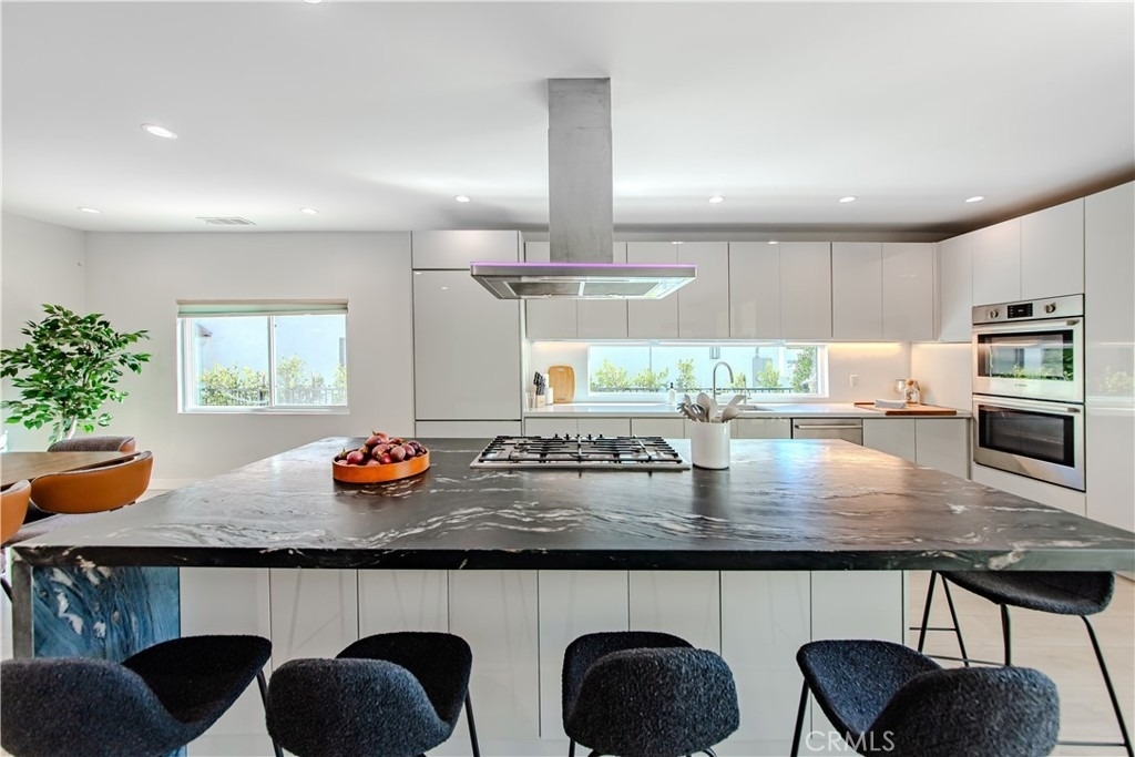 507 N Formosa - Photo 4