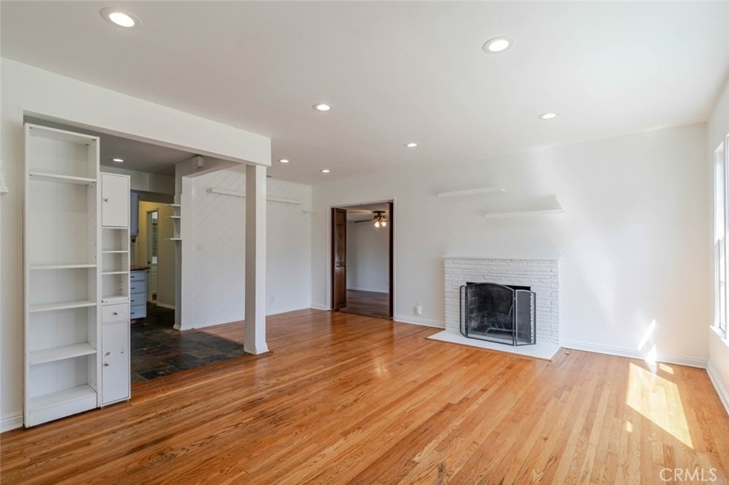 13057 Gladstone Avenue - Photo 8