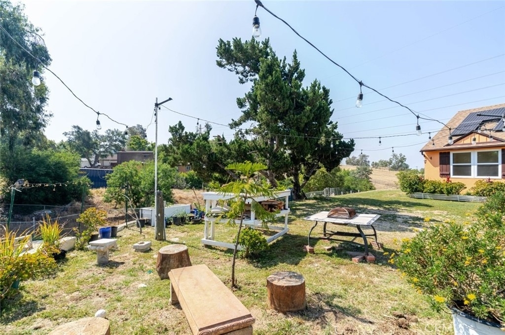 13057 Gladstone Avenue - Photo 33