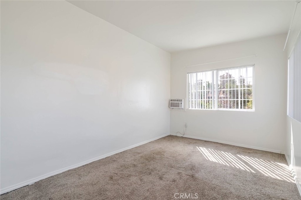13057 Gladstone Avenue - Photo 19
