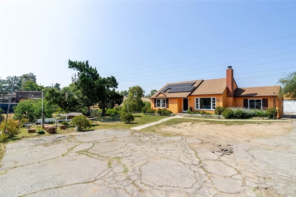 13057 Gladstone Avenue - Photo 5