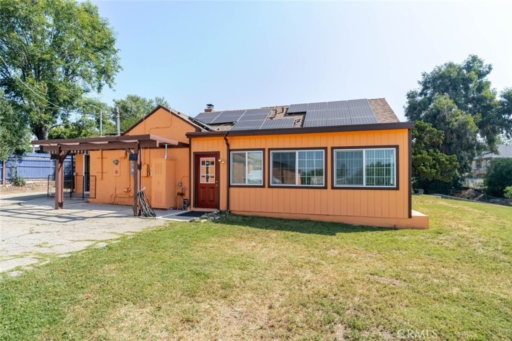 13057 Gladstone Avenue - Photo 3