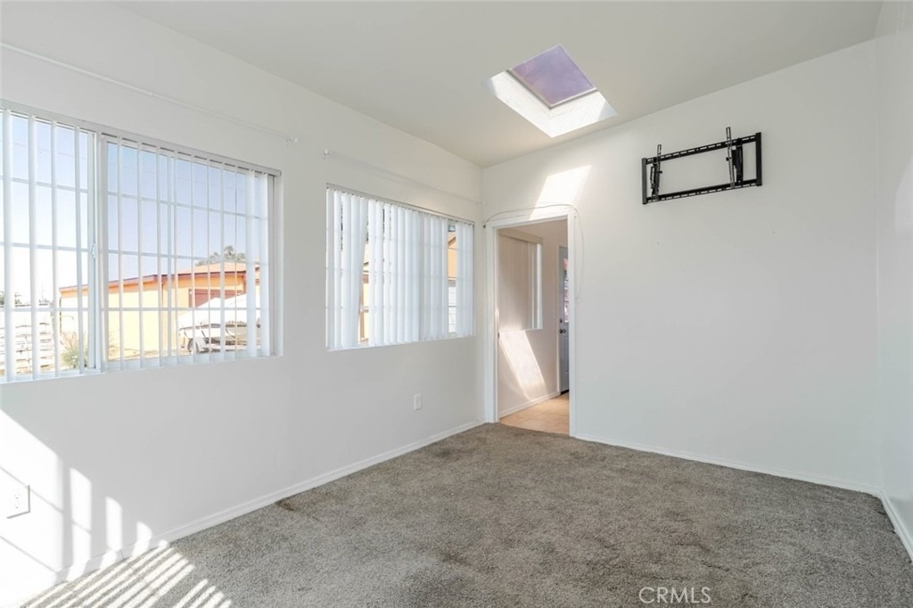 13057 Gladstone Avenue - Photo 21