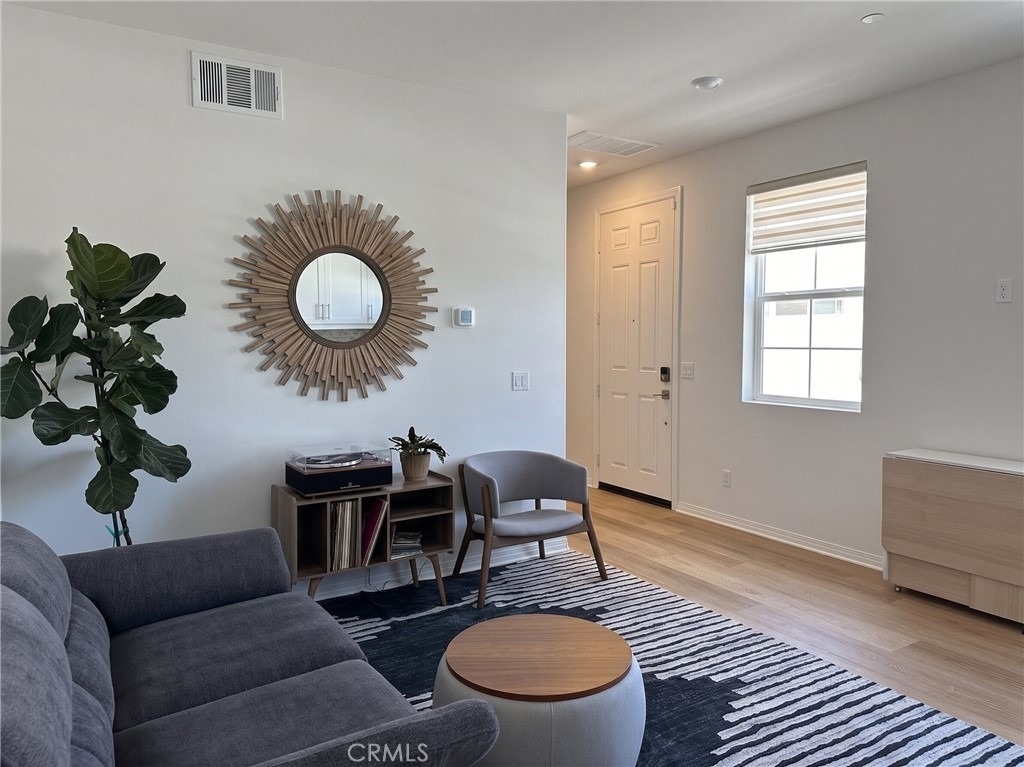 30318 Waterline - Photo 5