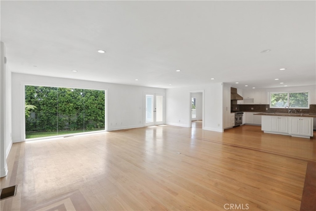 7908 W 81st - Photo 14