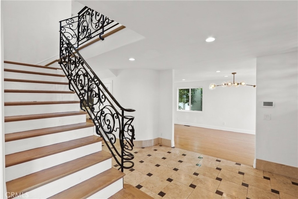 7908 W 81st - Photo 23