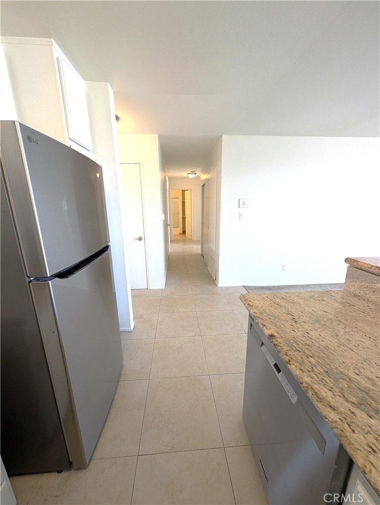 17330 Chatsworth Street - Photo 8