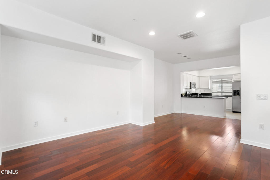 15633 Odyssey Drive - Photo 9