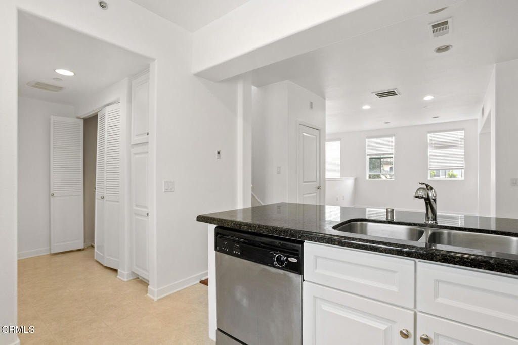 15633 Odyssey Drive - Photo 12