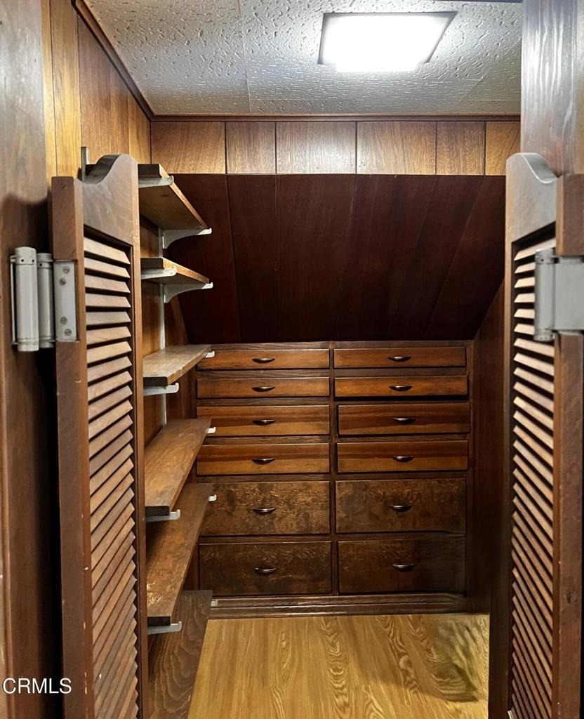322 W California Boulevard - Photo 5
