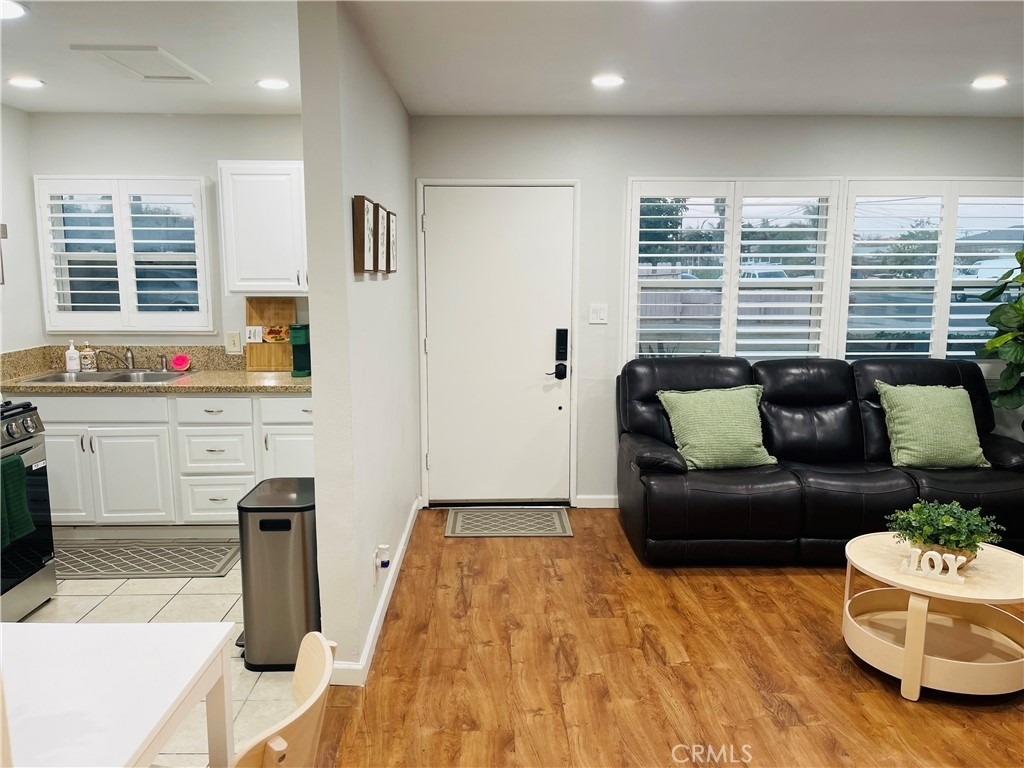 12893 Adelle Street - Photo 12