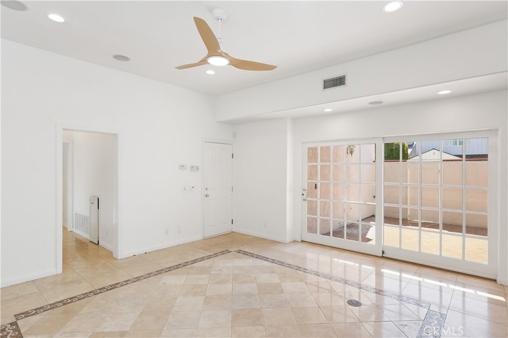 2025 E Balboa - Photo 47