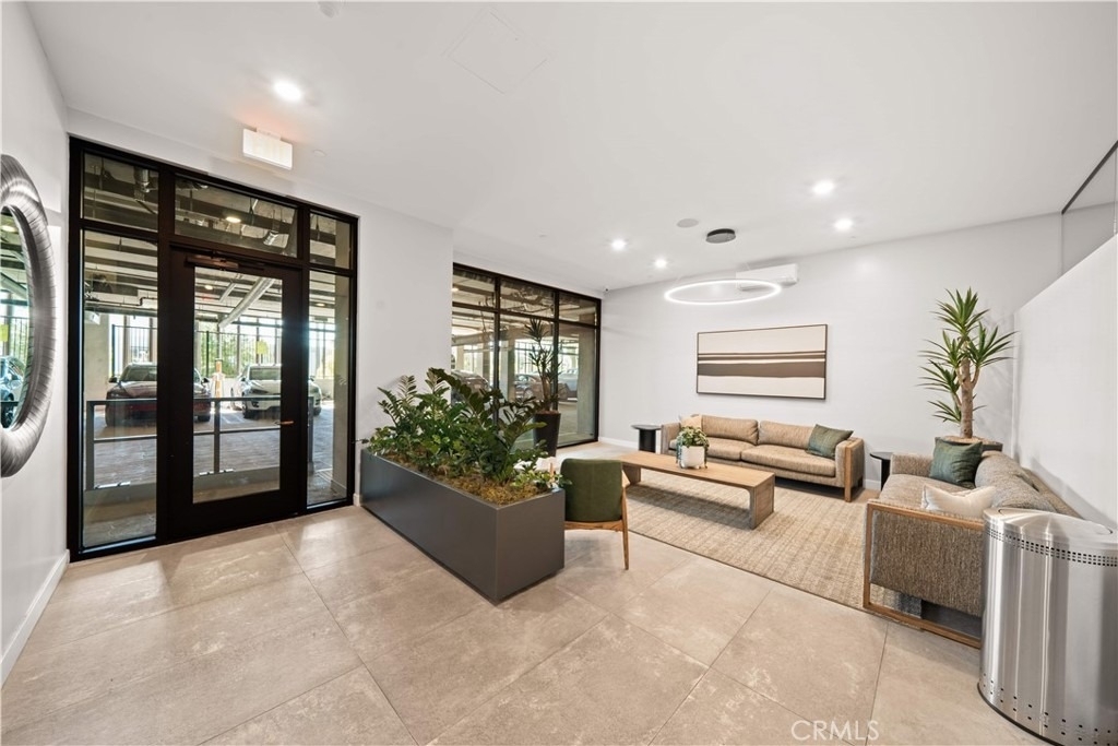 2510 Rivington - Photo 3