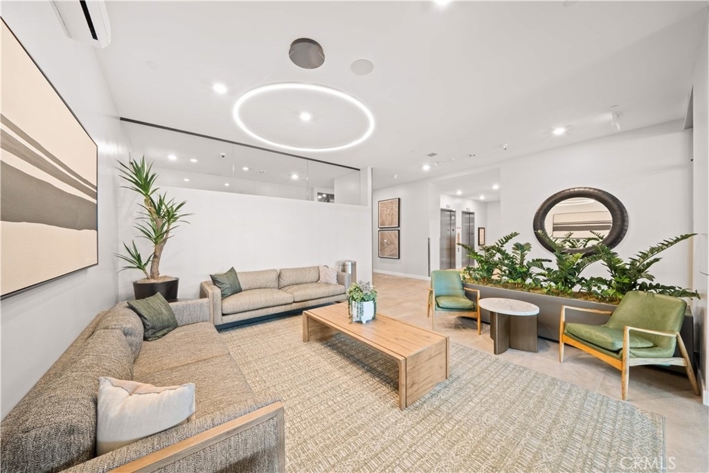 2510 Rivington - Photo 4