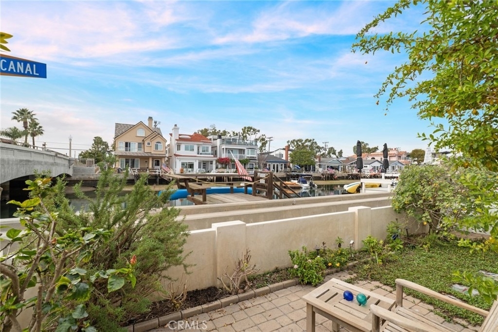 200 Grand Canal - Photo 13
