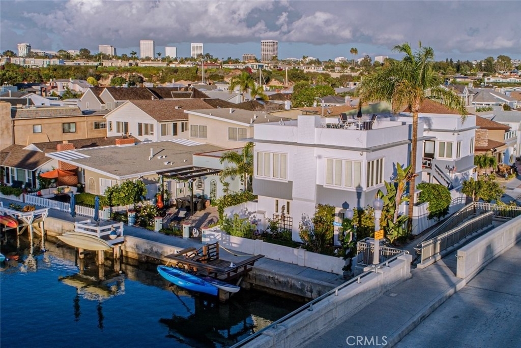 200 Grand Canal - Photo 37