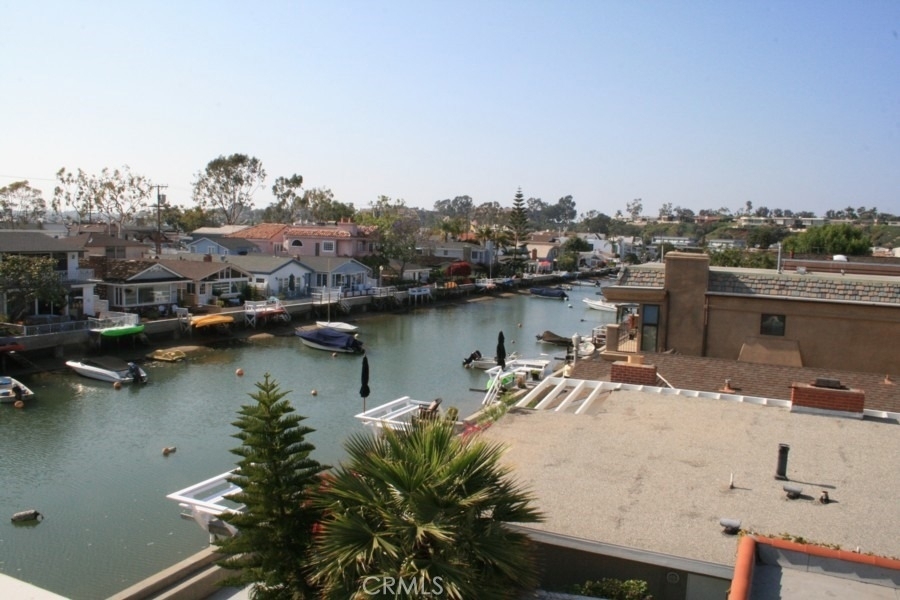 200 Grand Canal - Photo 40