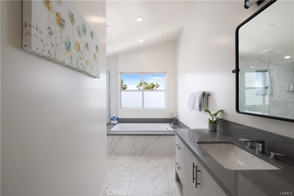 3920 E Coast Highway - Photo 34