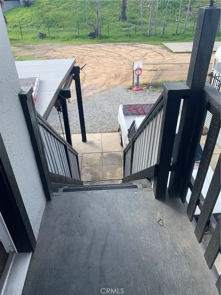 315 W Colton Avenue - Photo 12