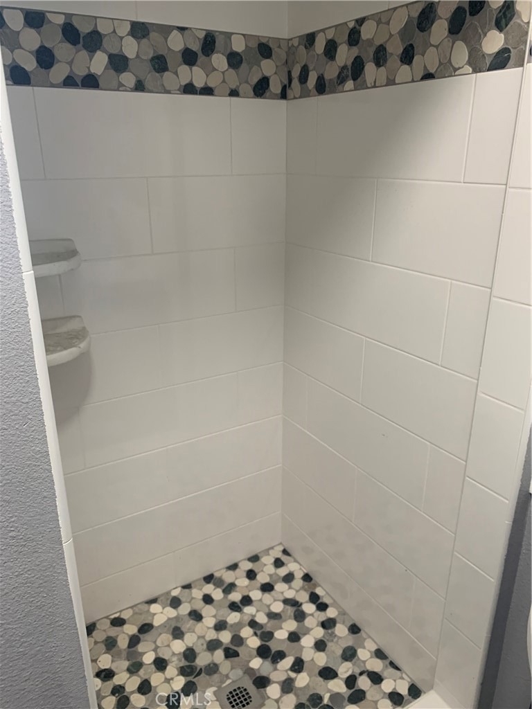 315 W Colton Avenue - Photo 11