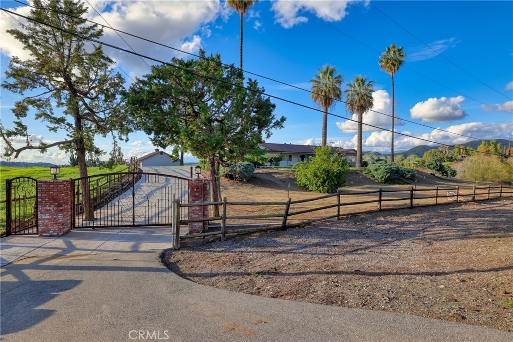 12646 10th Street - Photo 54