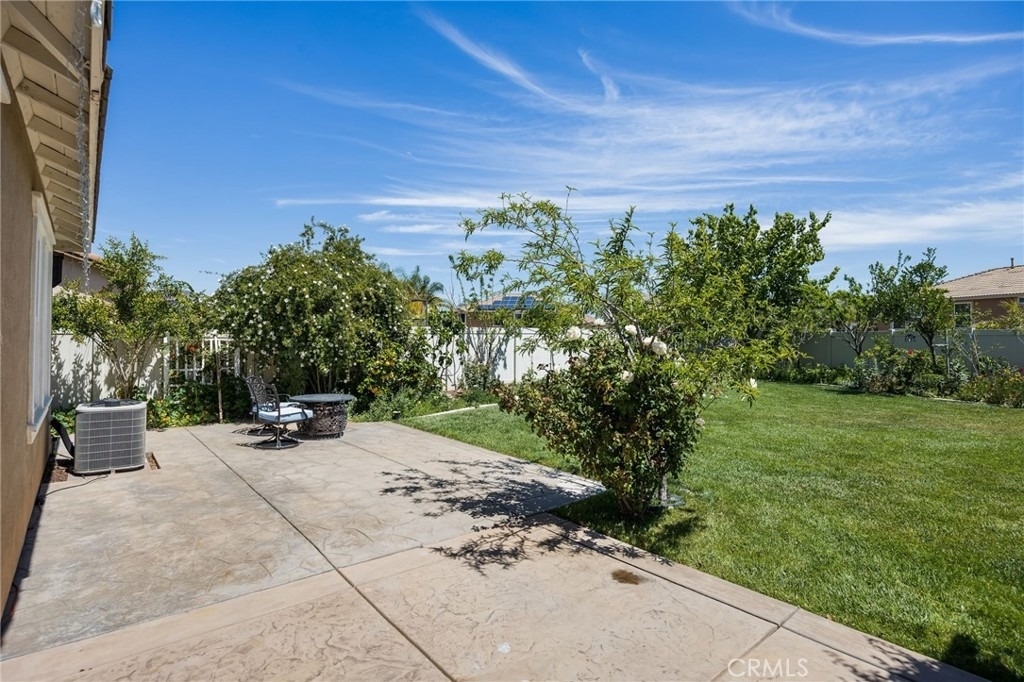37184 Running Springs - Photo 35