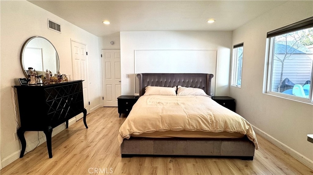 7414 Delco Avenue - Photo 15