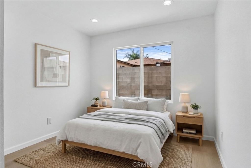 4747 Pixie Ave - Photo 5