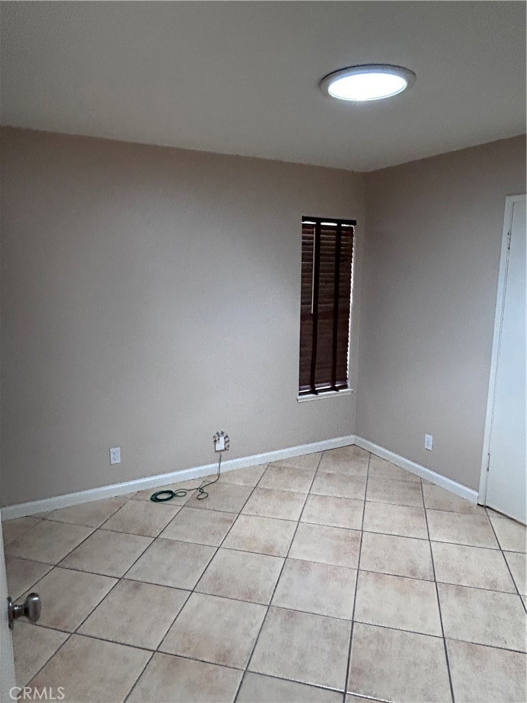 1271 N Emogene Street - Photo 6
