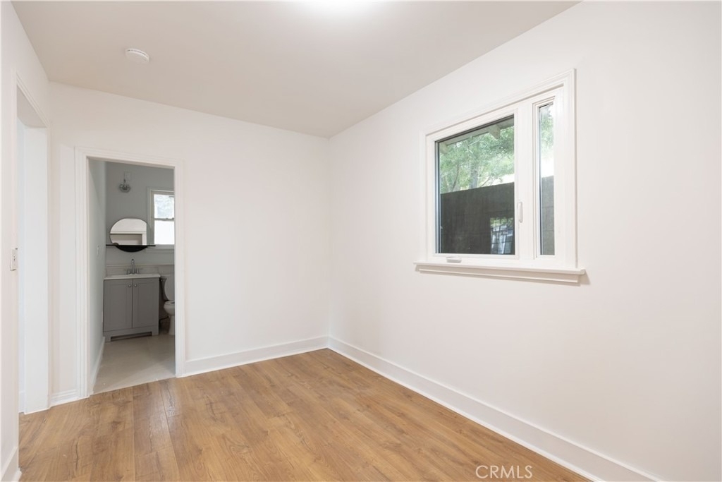 1611 1/2 S 4th Avenue - Photo 12