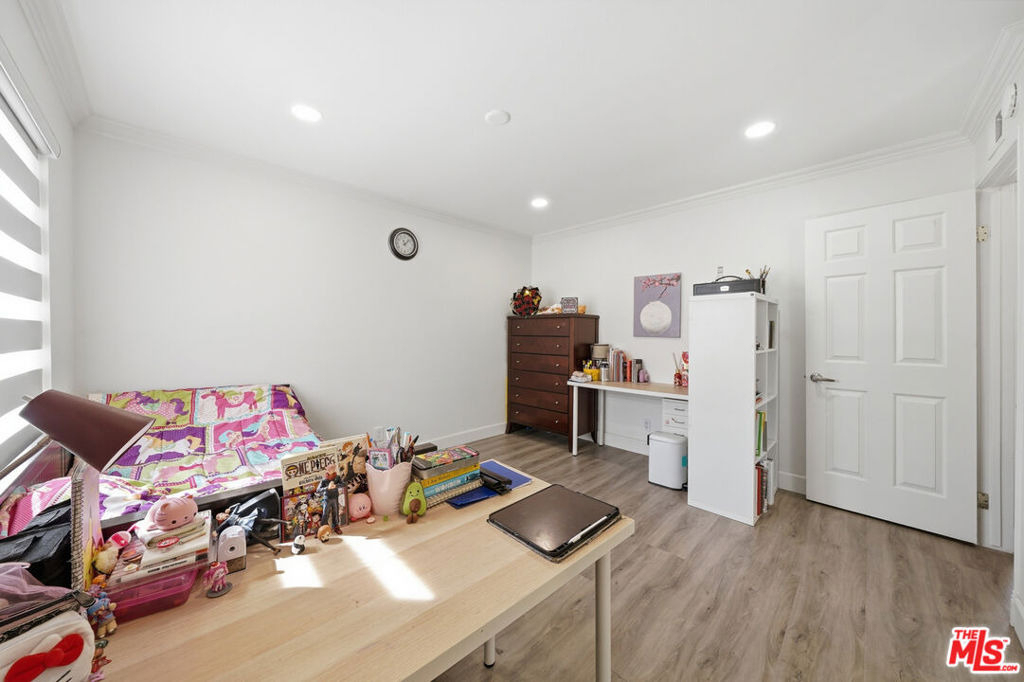 3442 Del Amo Boulevard - Photo 2
