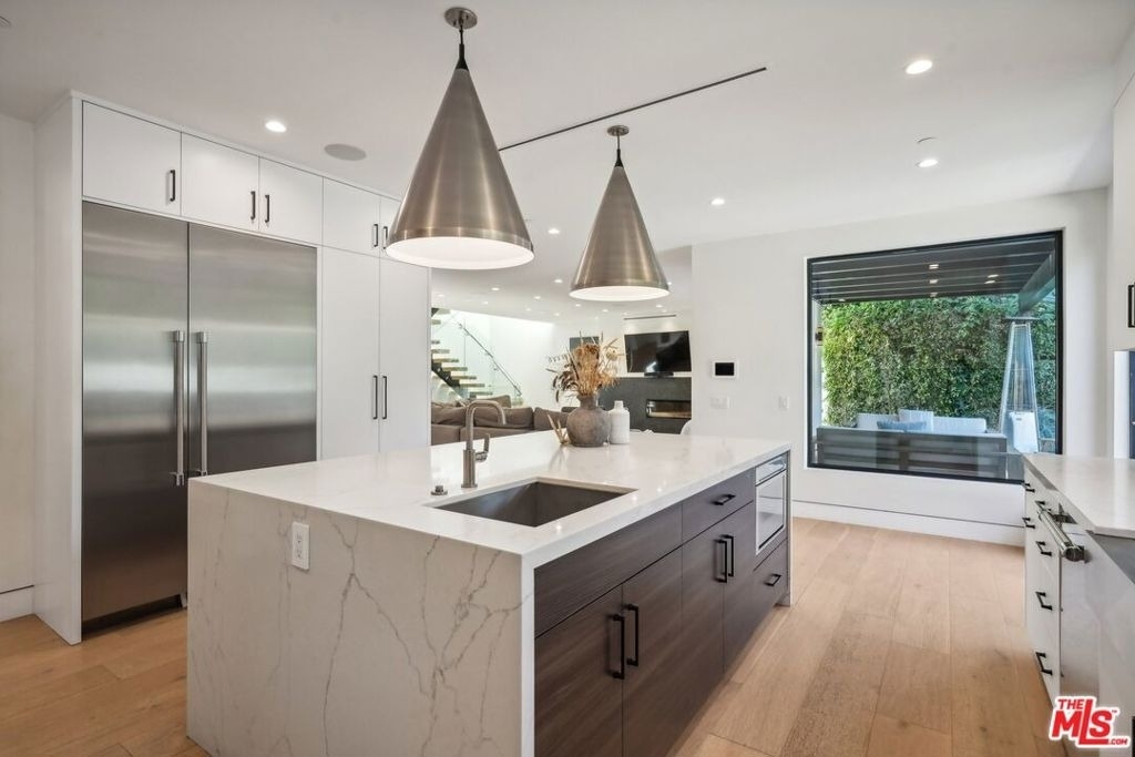 731 N Curson Avenue - Photo 23