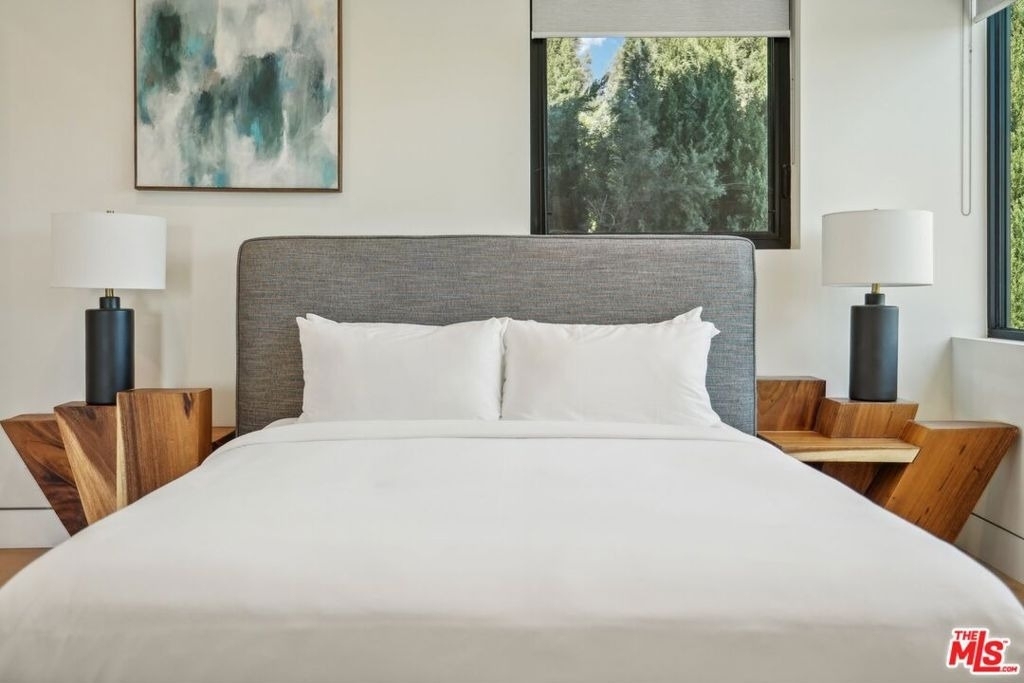 731 N Curson Avenue - Photo 37