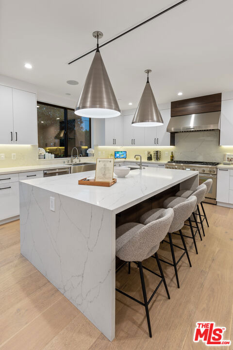 731 N Curson Avenue - Photo 19
