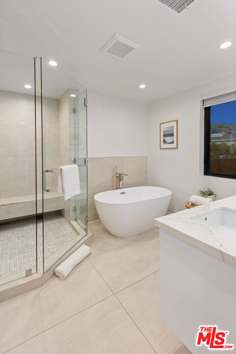 731 N Curson Avenue - Photo 33
