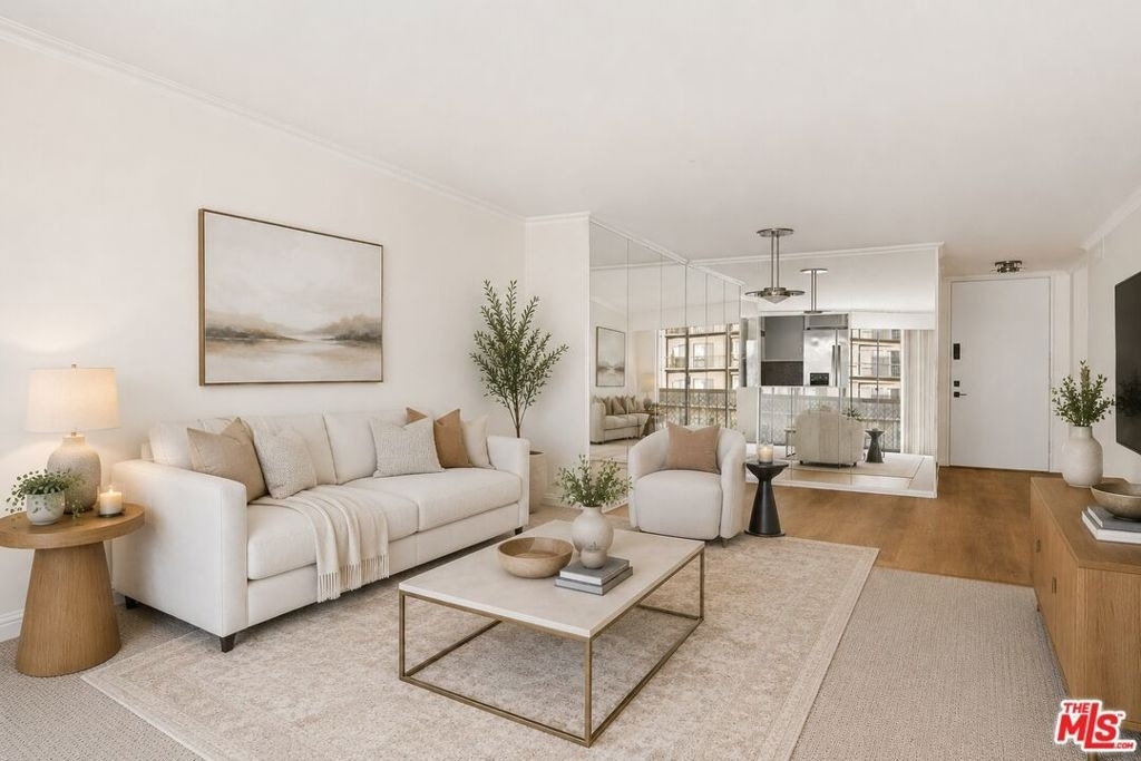 10751 Wilshire Boulevard - Photo 1