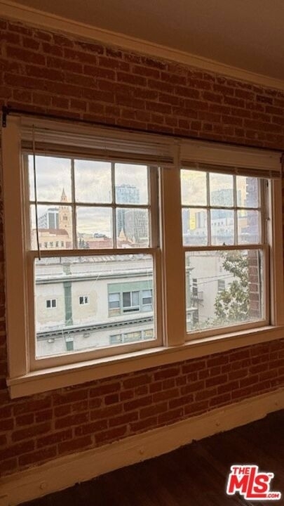 2795 W 8th Street - Photo 7