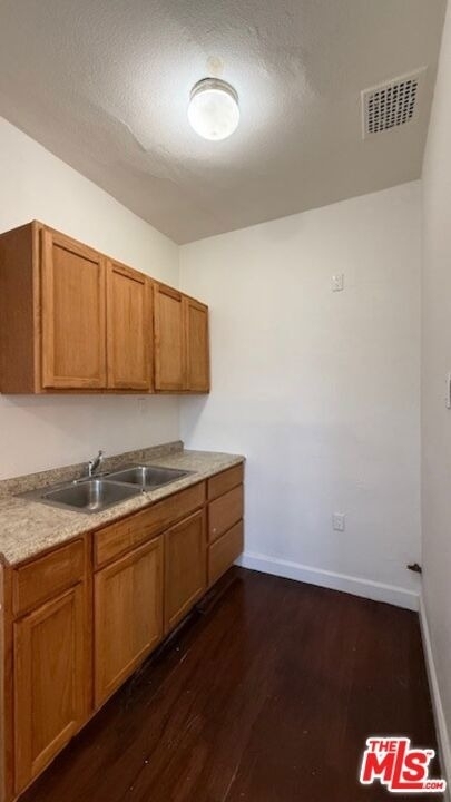 2795 W 8th Street - Photo 12