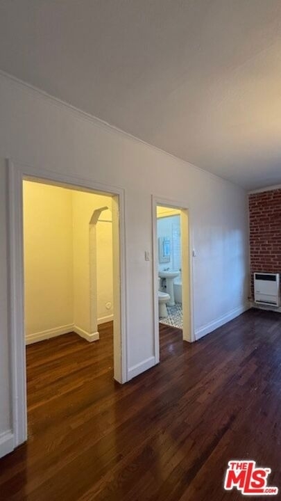 2795 W 8th Street - Photo 3